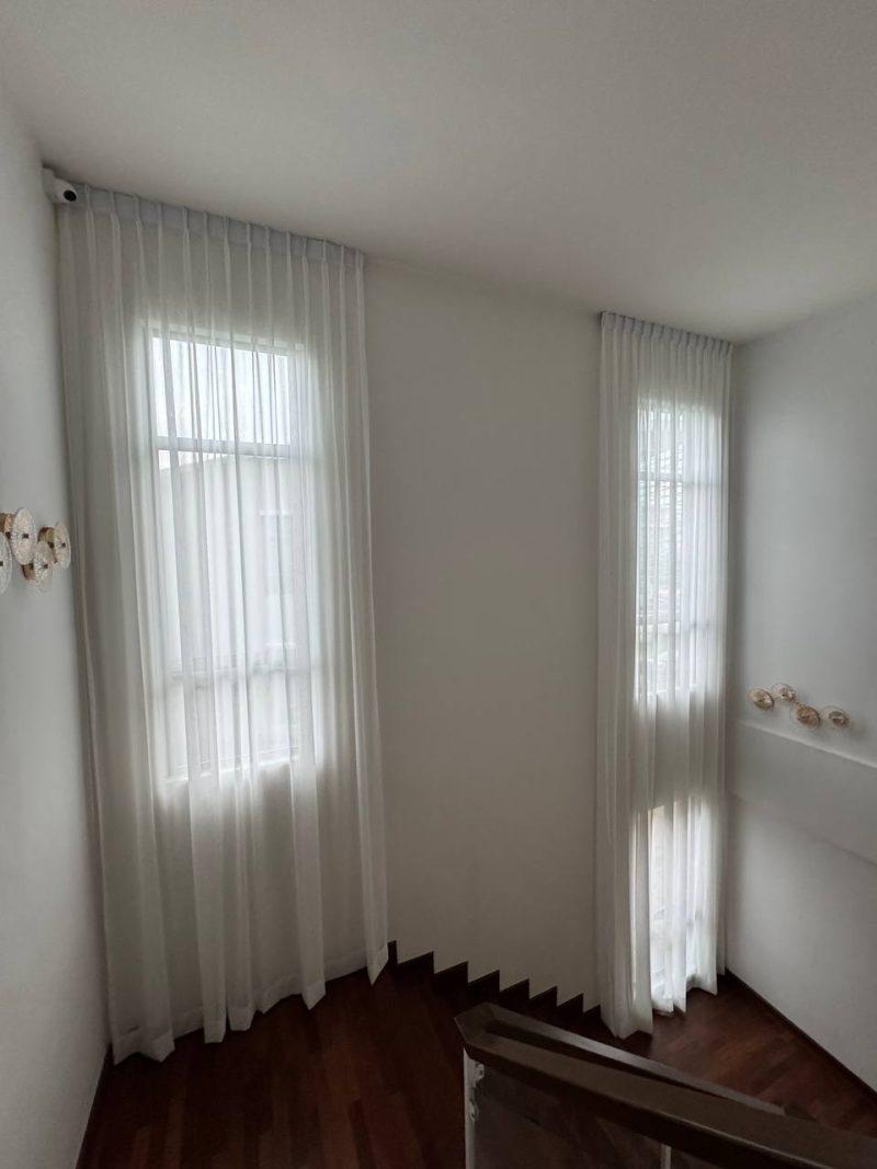 single layer curtain